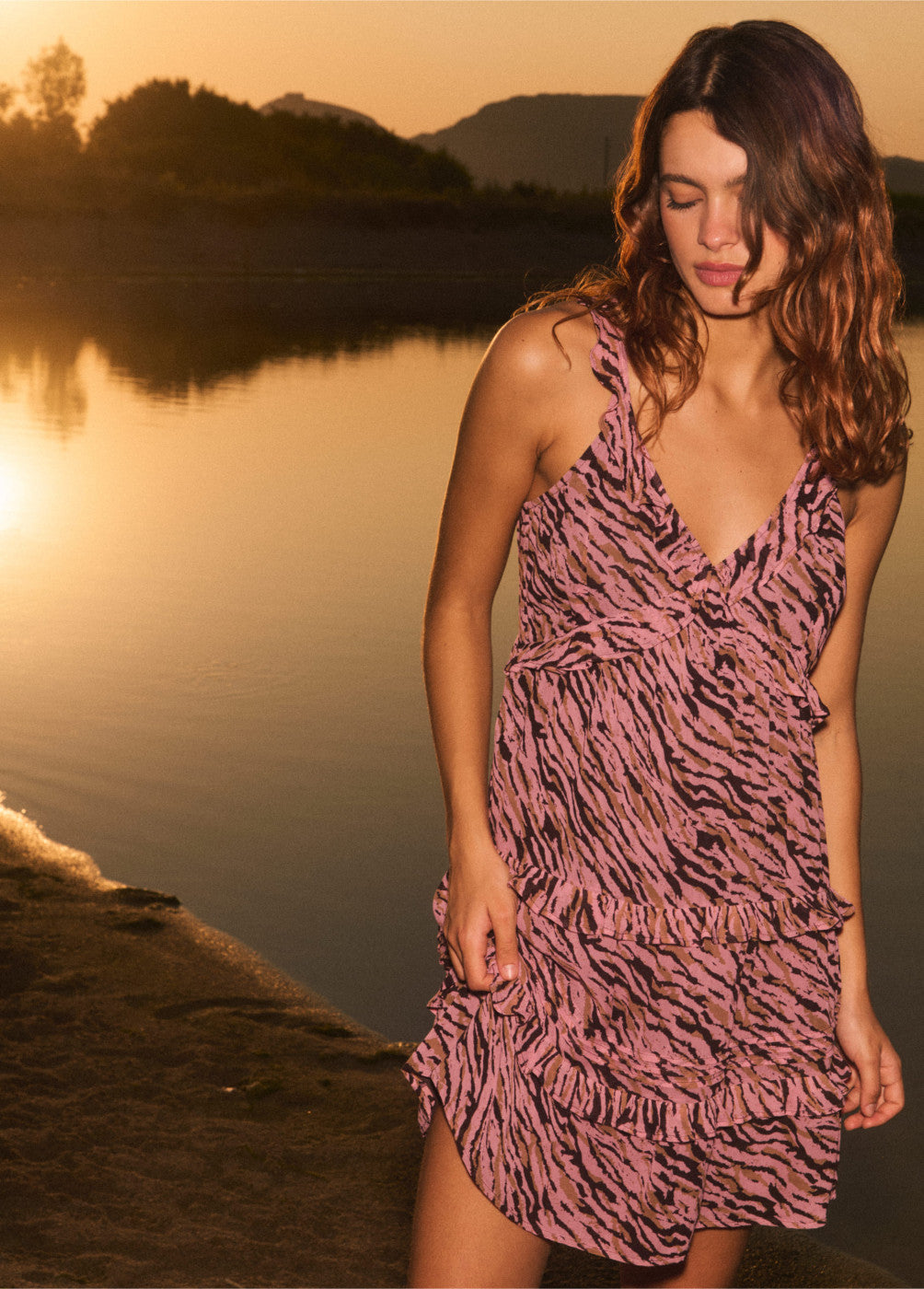 Vestido volantes estampado