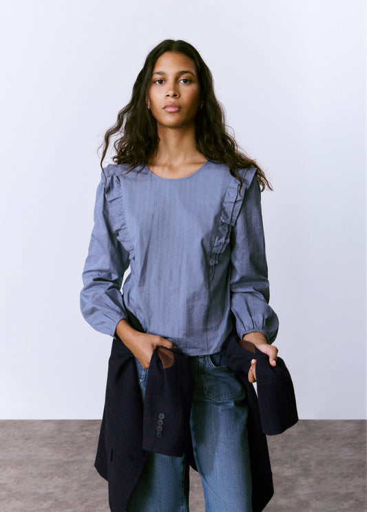 Blusa volantes tejido textura