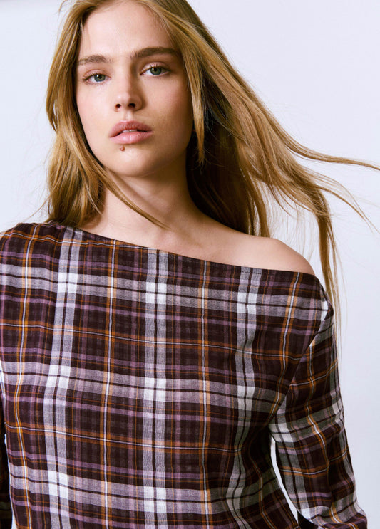 Blusa asimétrica cuadros