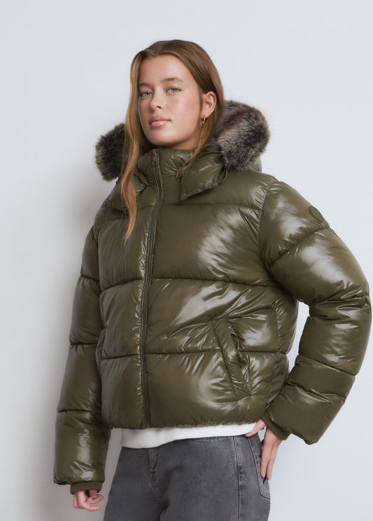 Abrigo acolchado vinilado