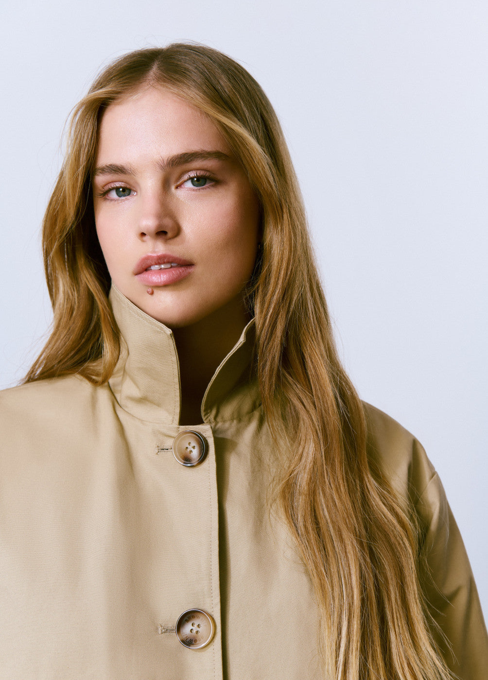 Gabardina forro vichy acolchada