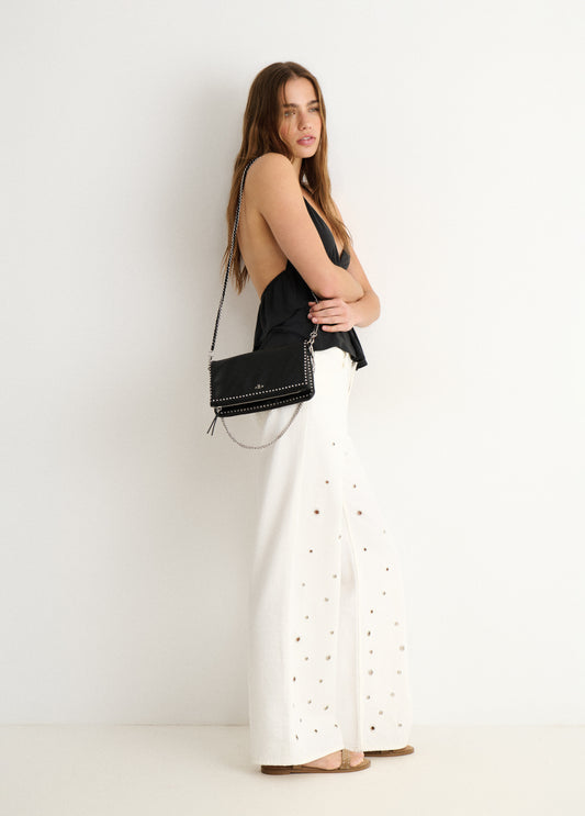 Bolso solapa tachitas