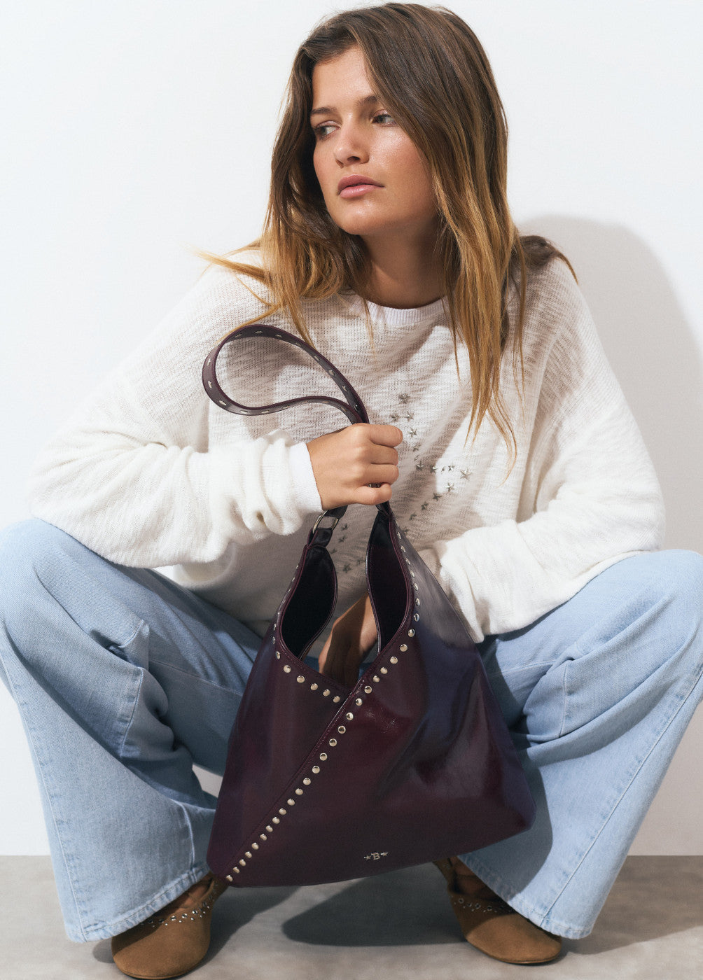 Bolso hombro tachitas
