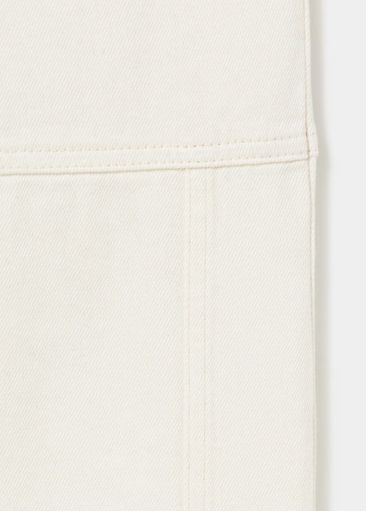 Pantalón cortes relaxed