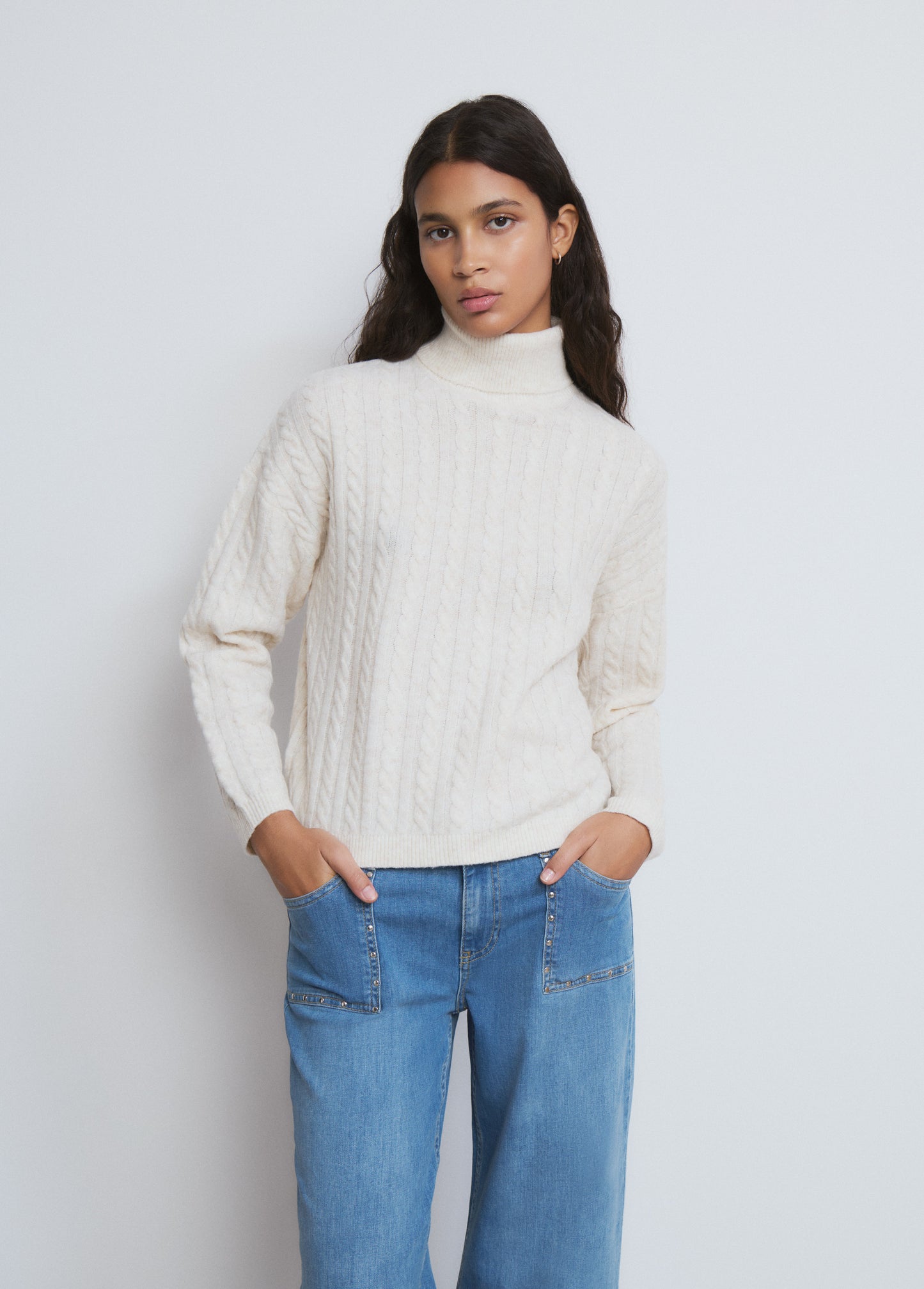 JERSEY CUELLO ALTO TRENZAS