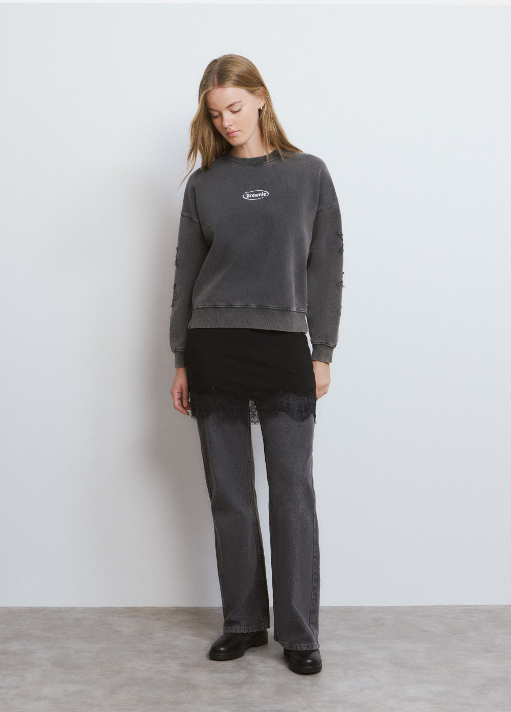 Sudadera logo y estrellas