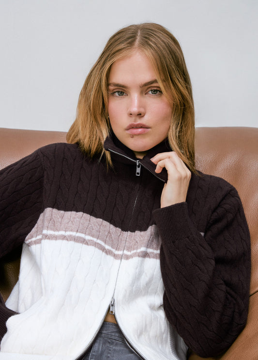 Chaqueta punto cremallera trenzas