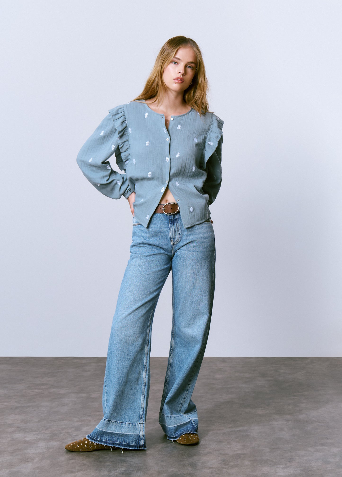 Blusa doble tela bordados