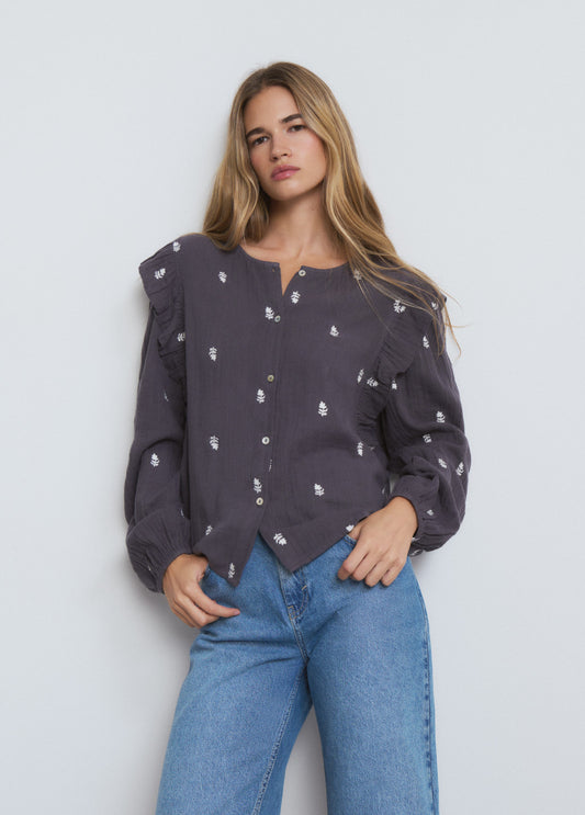 Blusa doble tela bordados