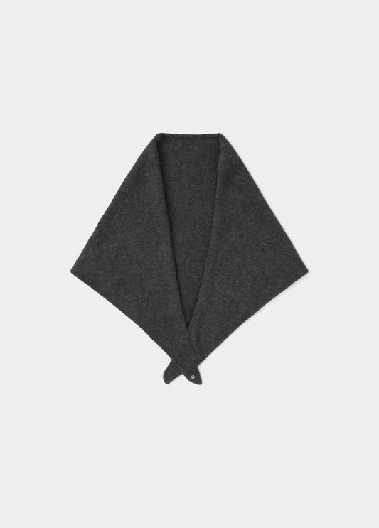 Pañuelo triangular liso