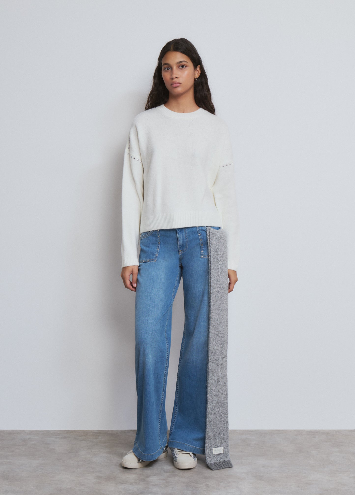 Jersey tachas hombro