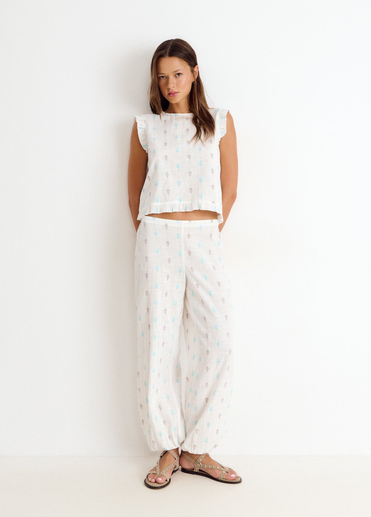 Blusa multiposición bordados