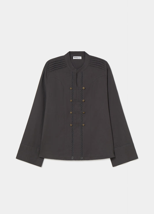 Blusa botones tipo napoleón