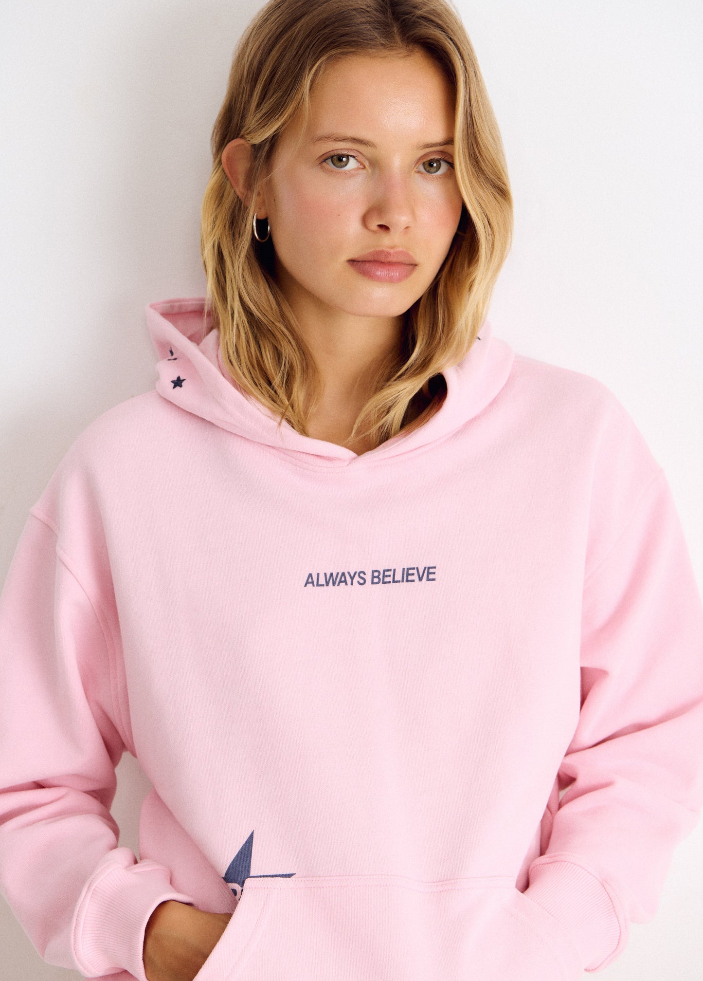 Sudadera capucha brownie estrellas