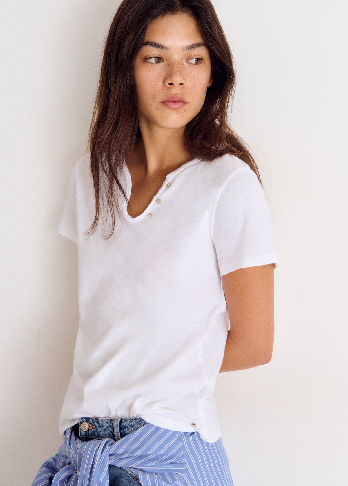 Camiseta botones