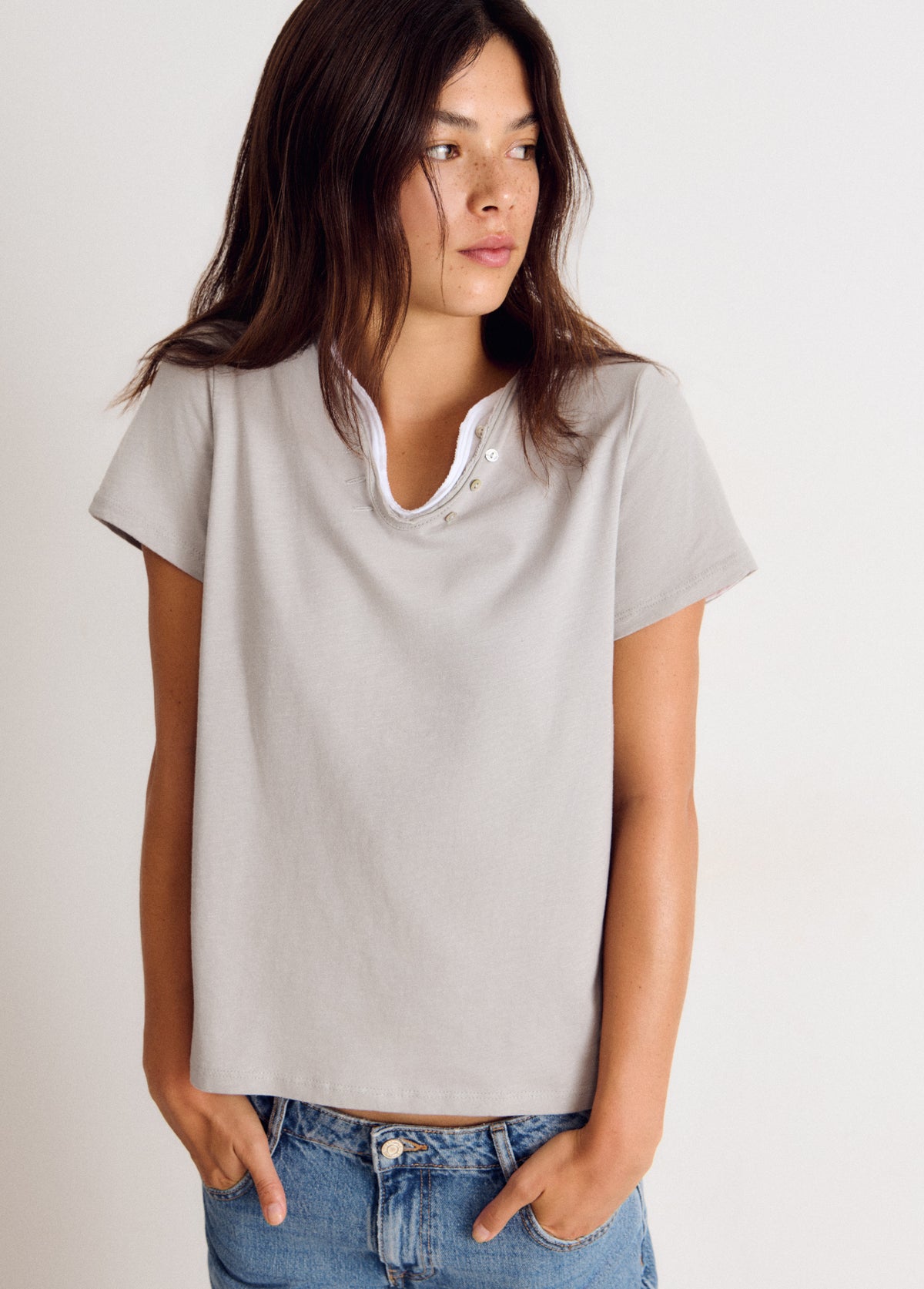 Camiseta botones estrella