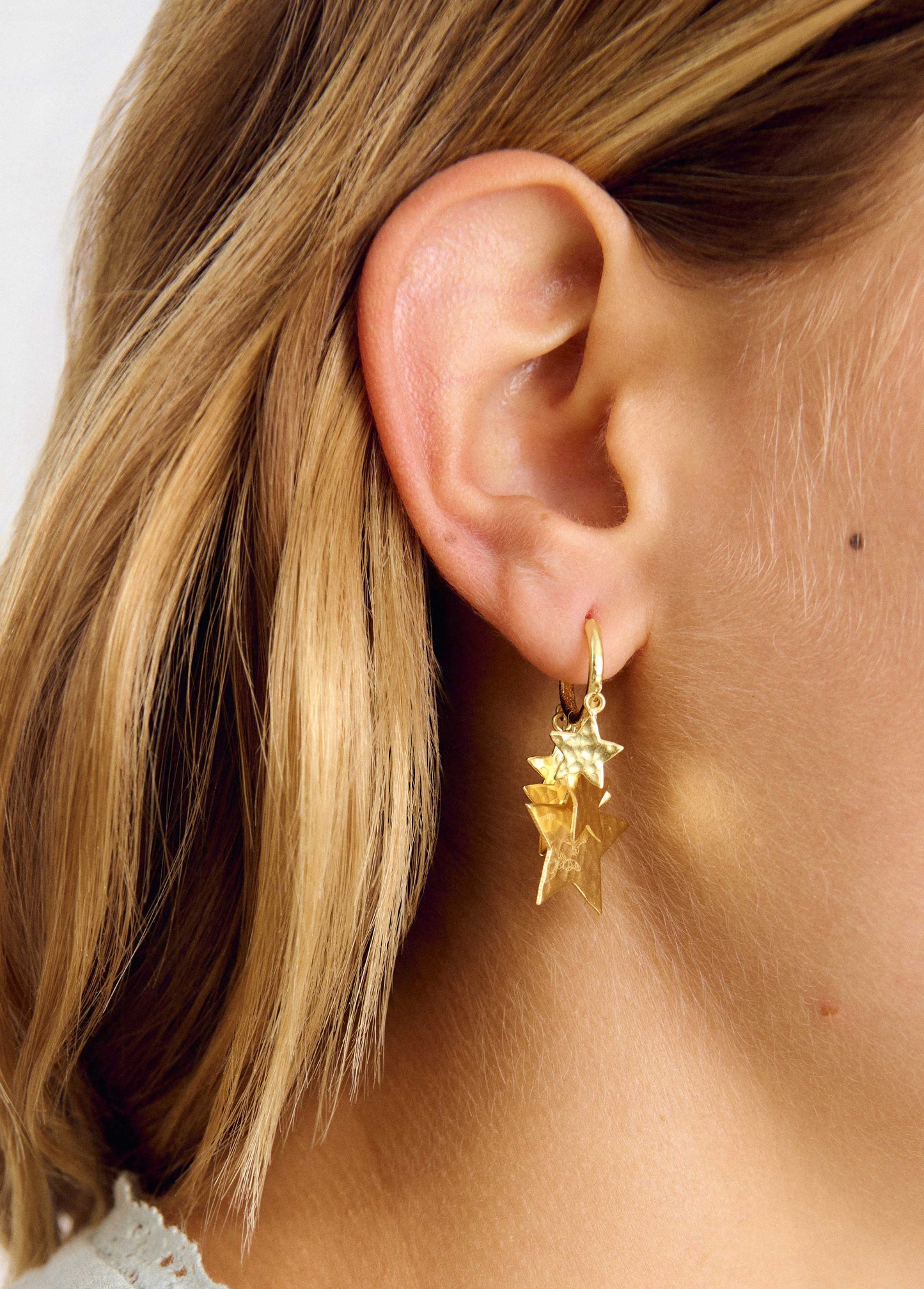 Pendientes aro estrellas