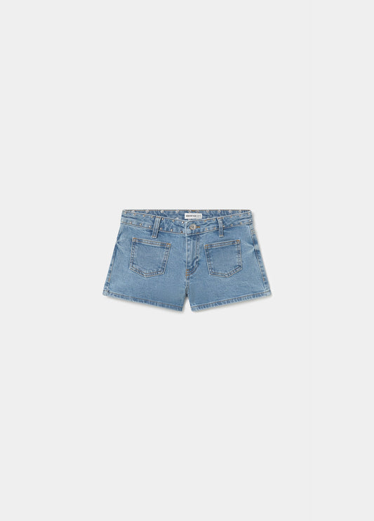Short tachas con estrellas patch