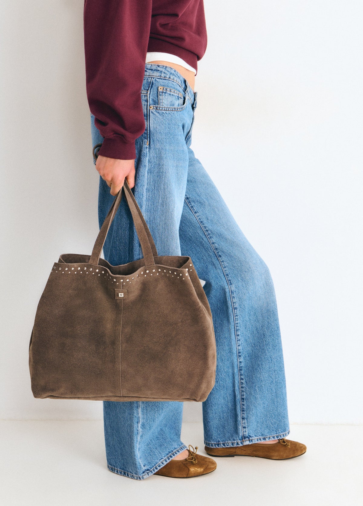 Bolso shopper tachas