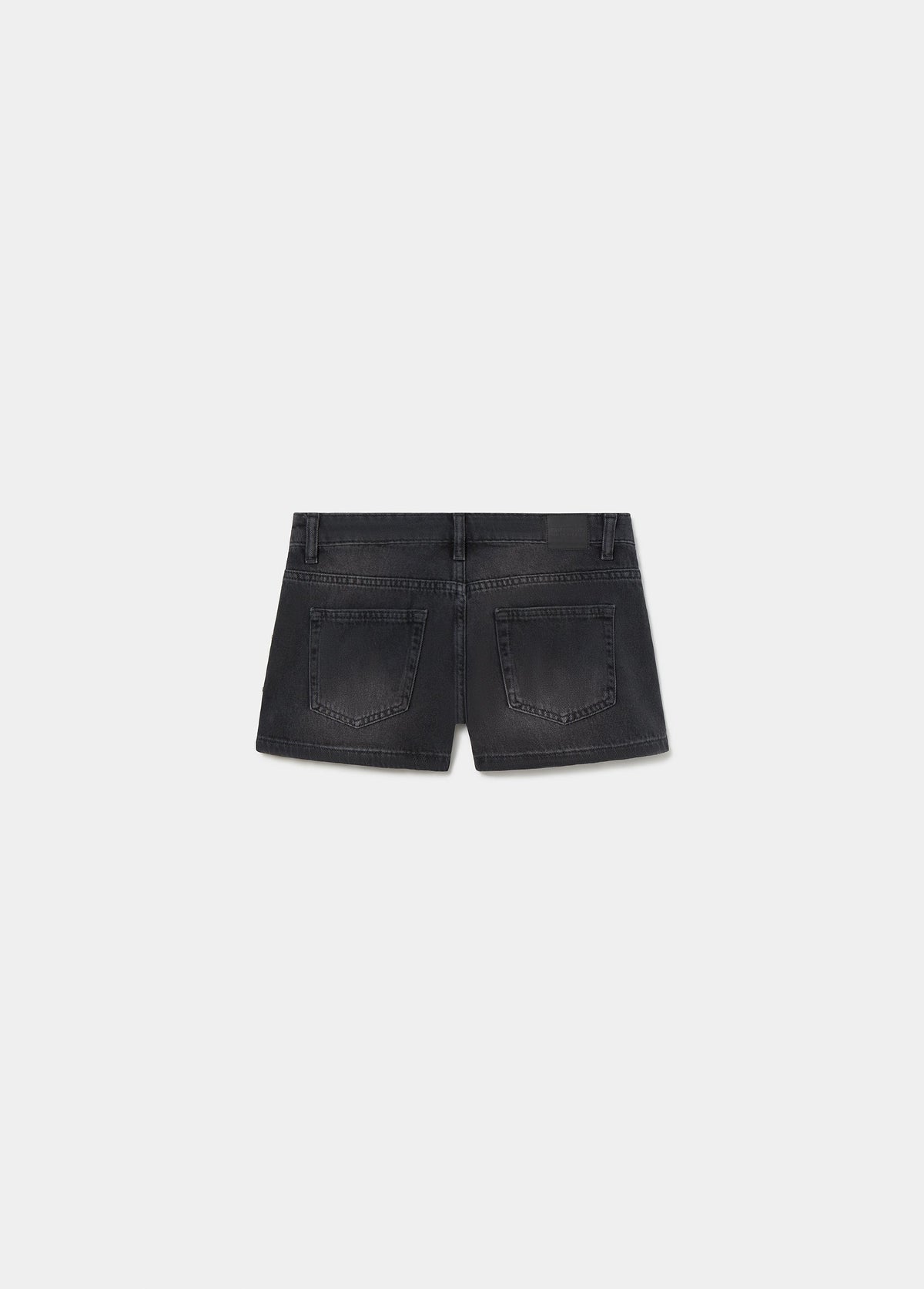 Short tachas laterales