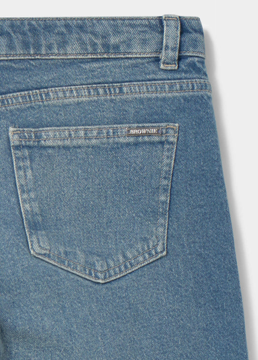 Jeans bolsillo frontal bordado