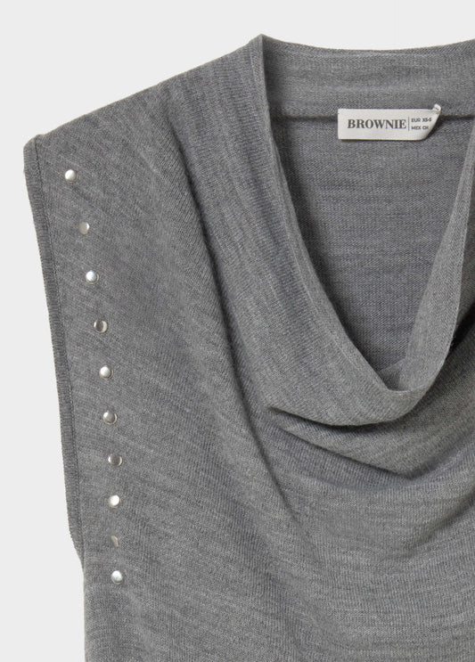 Top frunce tachas