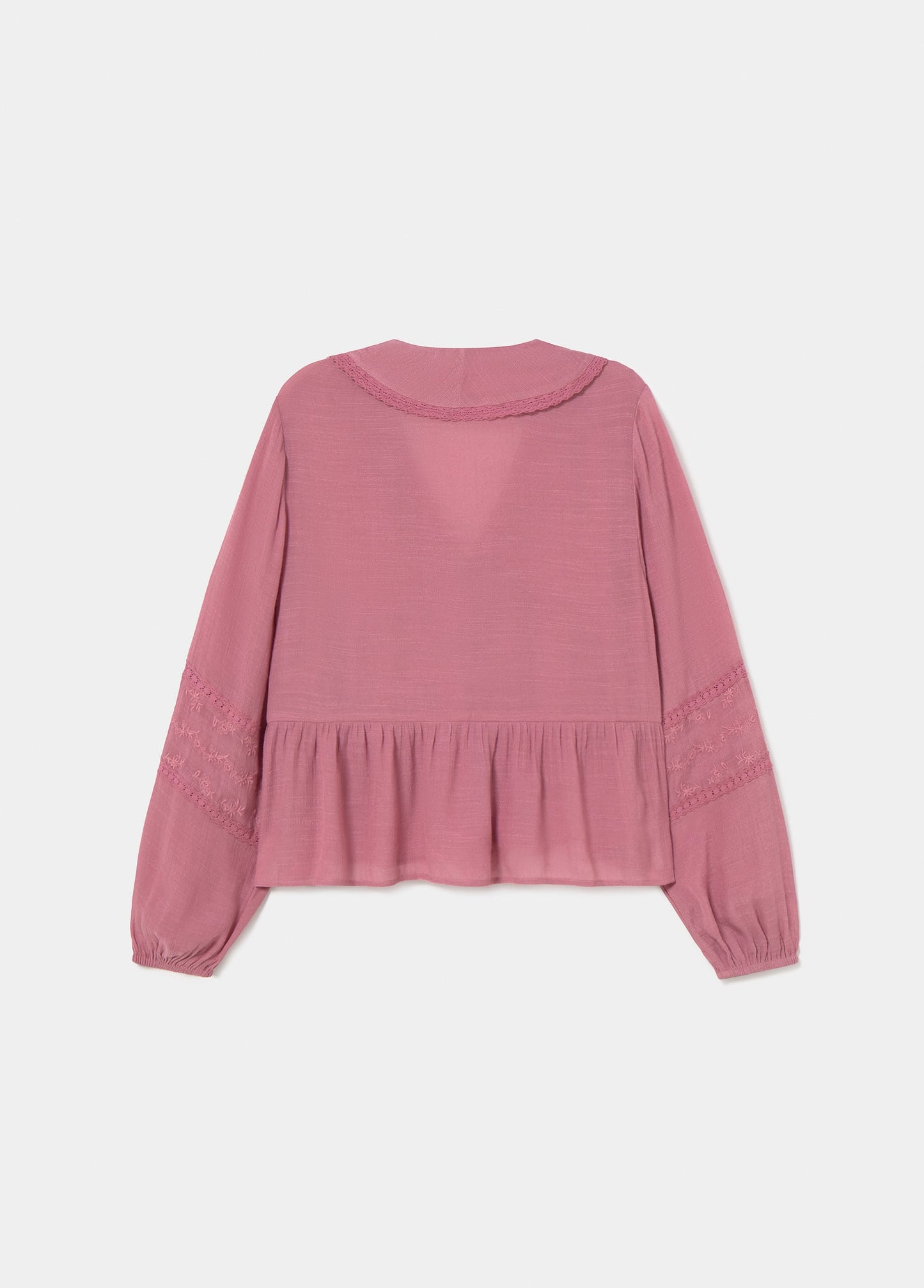 Blusa volantes manga bordada