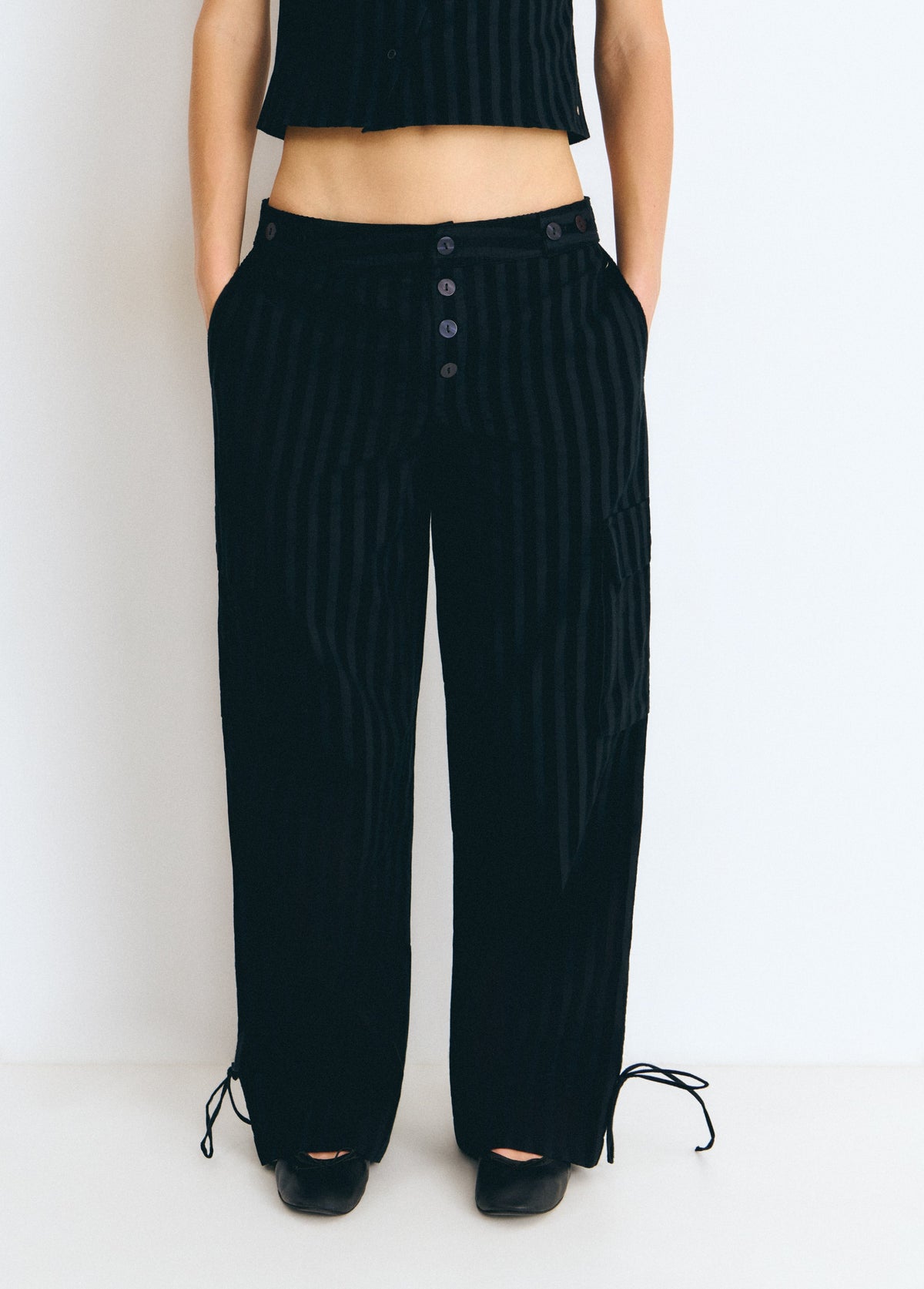 Pantalón cargo rayas pana