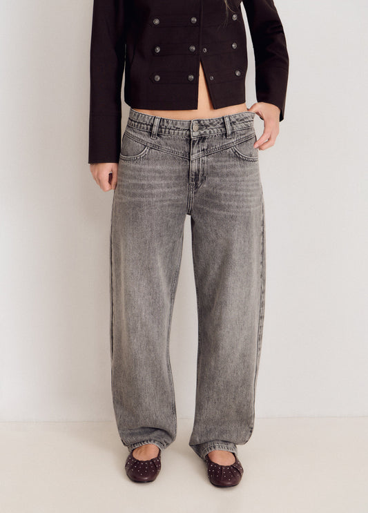 Jeans barrel tiro medio