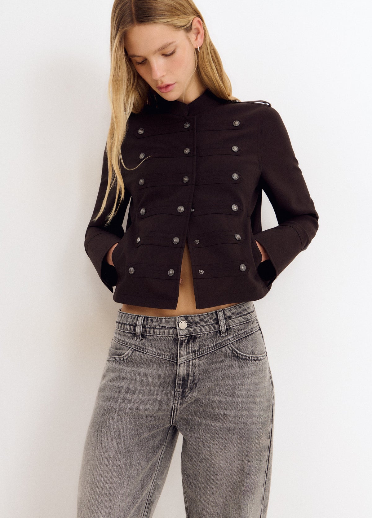 Jeans barrel tiro medio