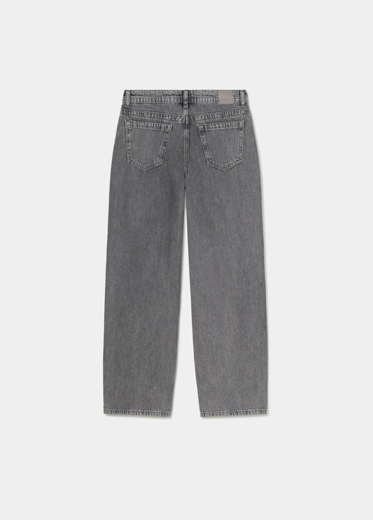 Jeans barrel tiro medio