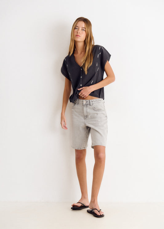 Blusa detalles lentejuelas