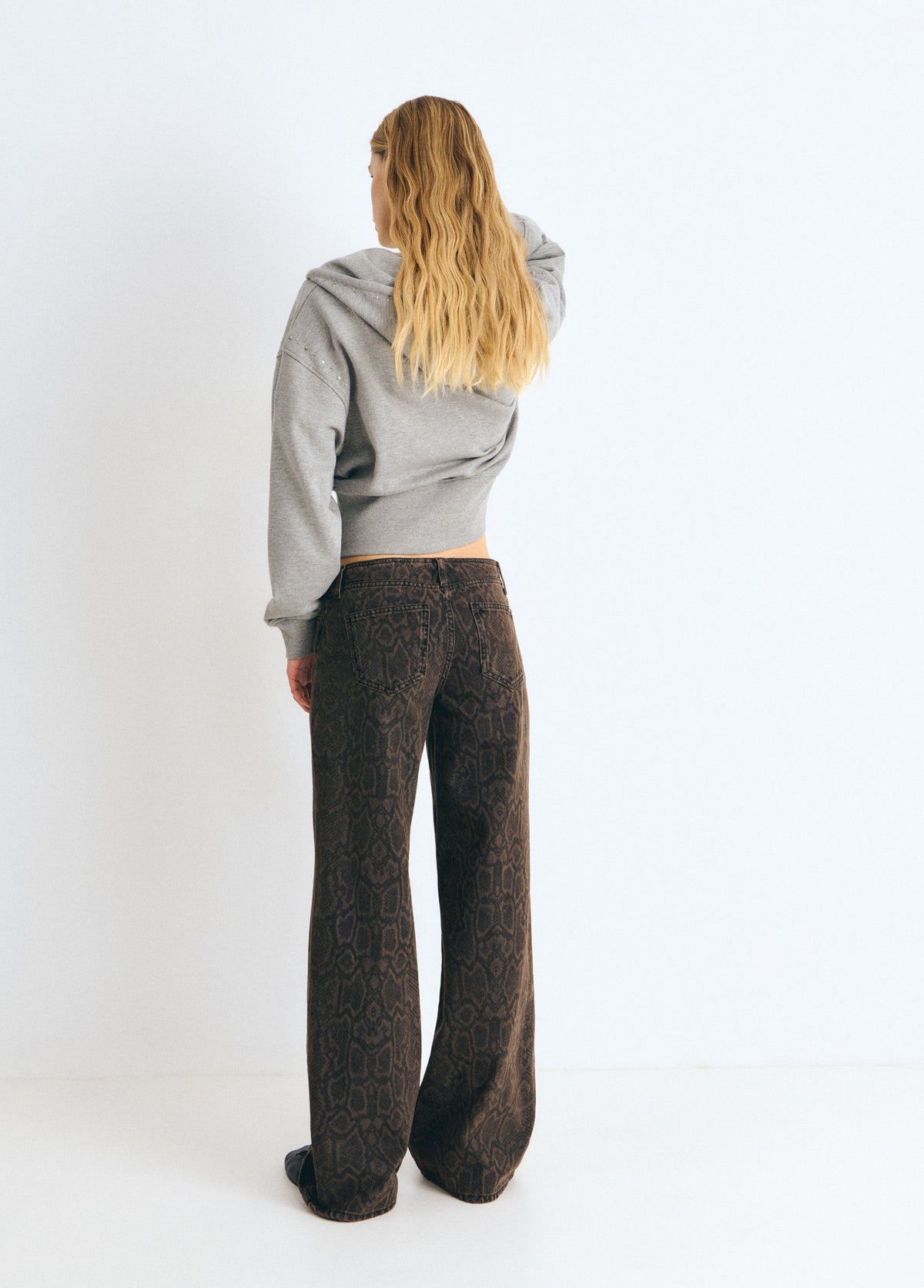 Pantalón recto animal print