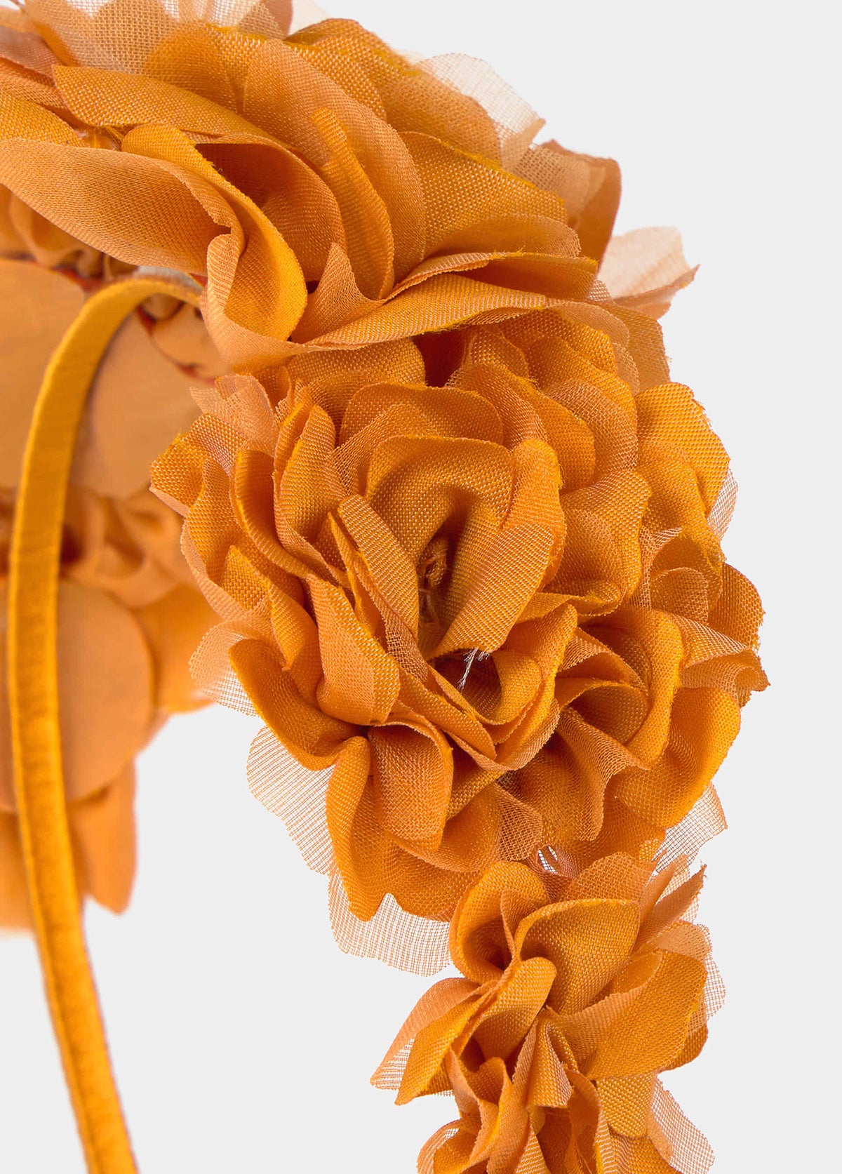 Diadema flores tul