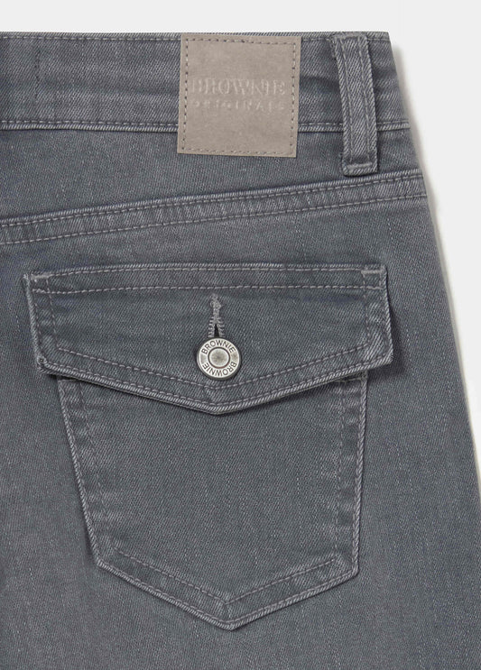 Jeans flare bolsillos traseros