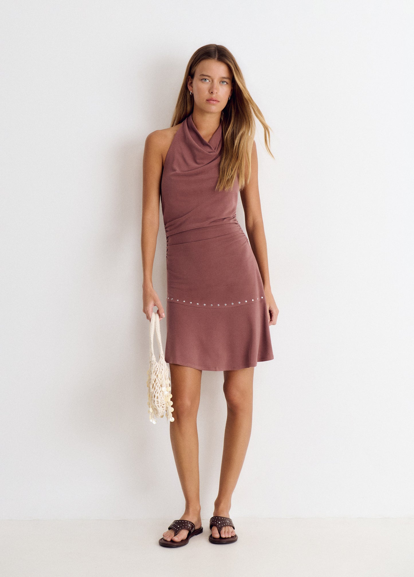 Vestido halter tachas