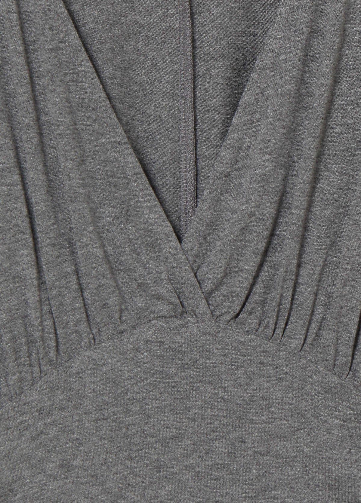 Camiseta entallada cintura escote