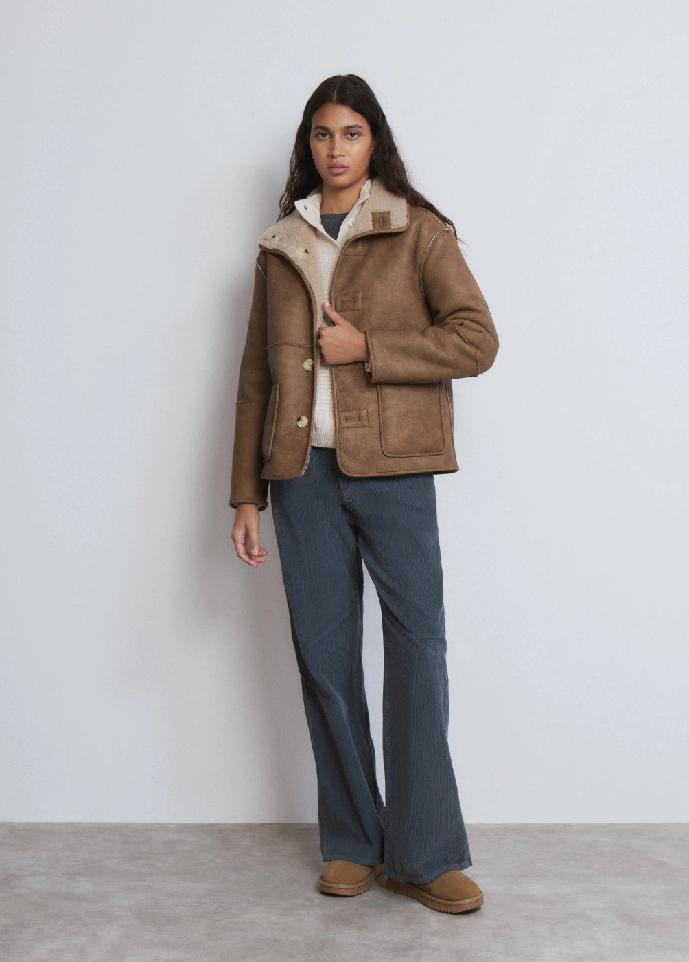 Abrigo doblefaz reversible efecto borrego