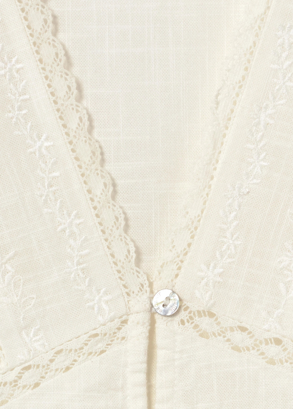 Blusa bordados lazos