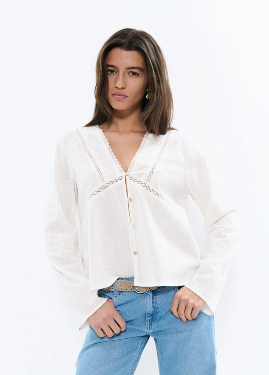 Blusa bordados lazos