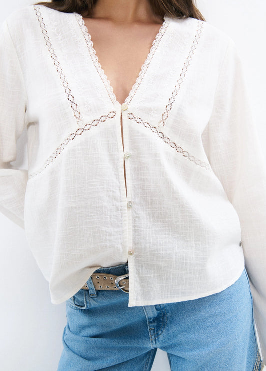 Blusa bordados lazos