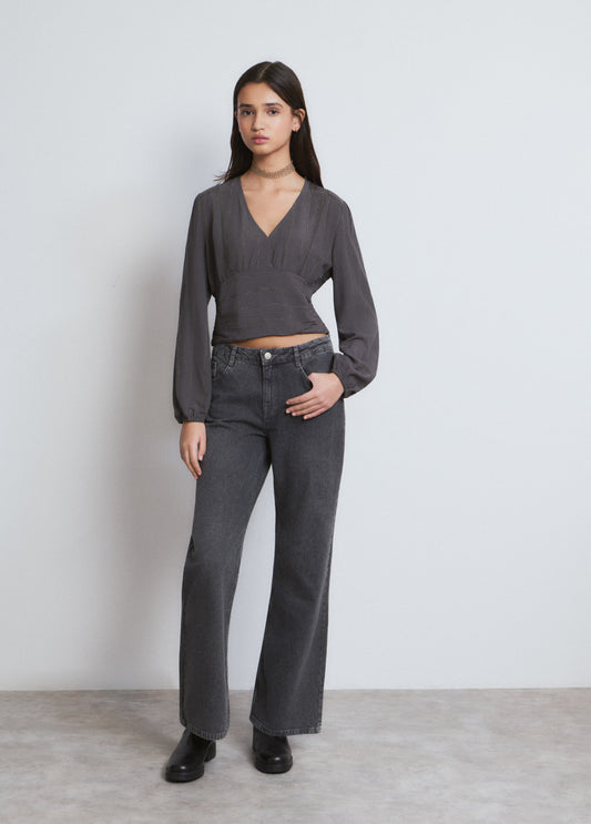 Blusa detalle volantes lace