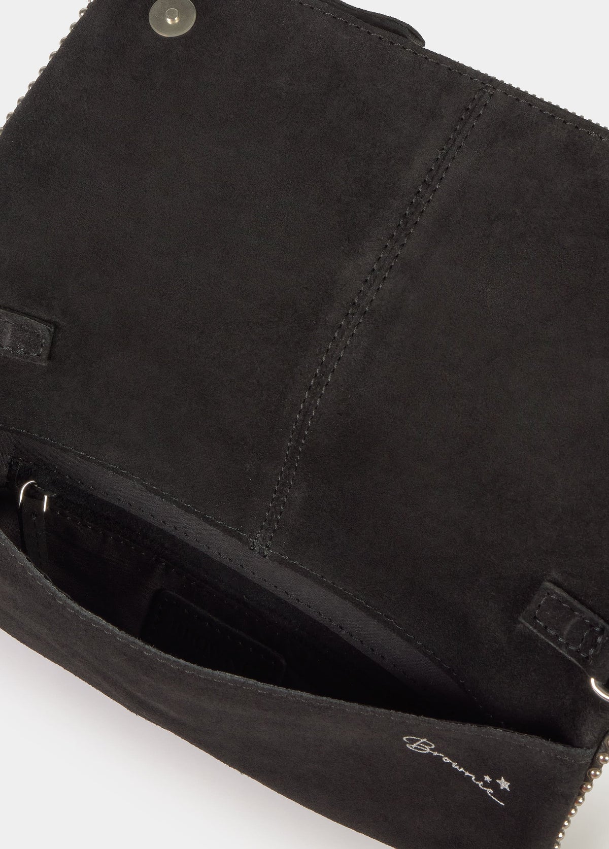 Bolso solapa bolitas serraje