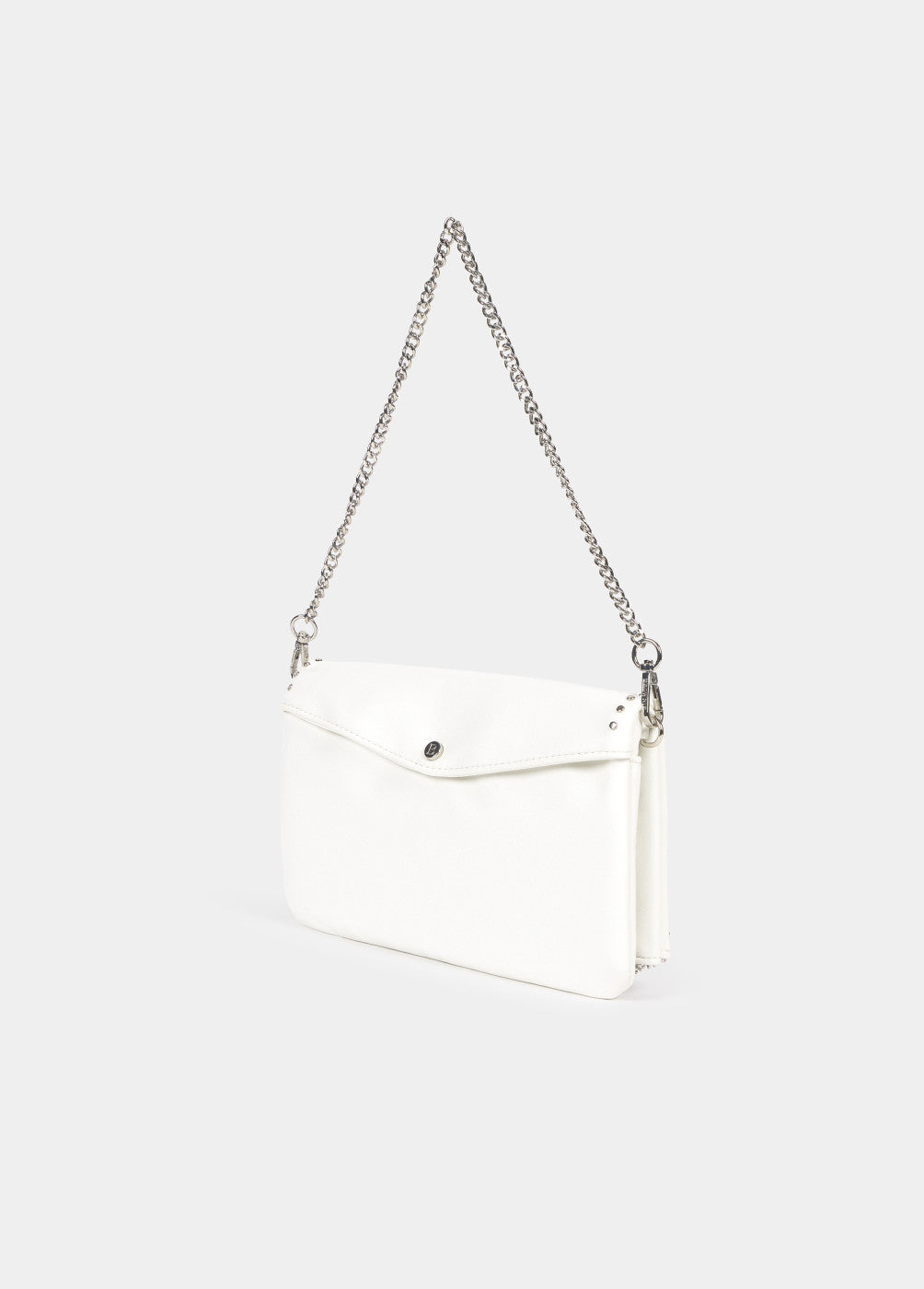 Bolso solapa tachitas