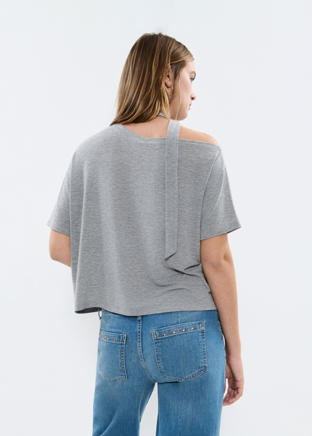 Camiseta asimétrica bufanda