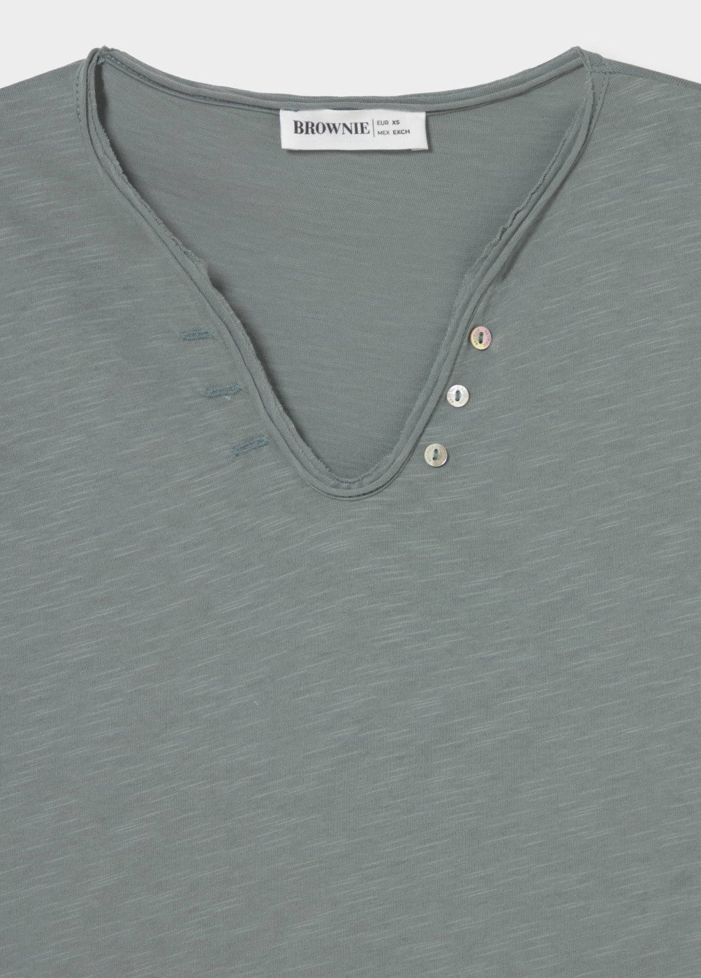 Camiseta botones