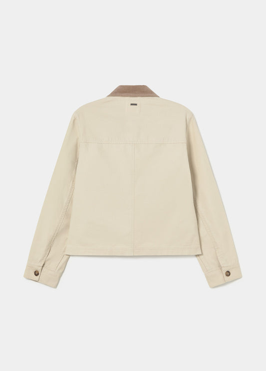 Chaqueta corta bolsillos frontales