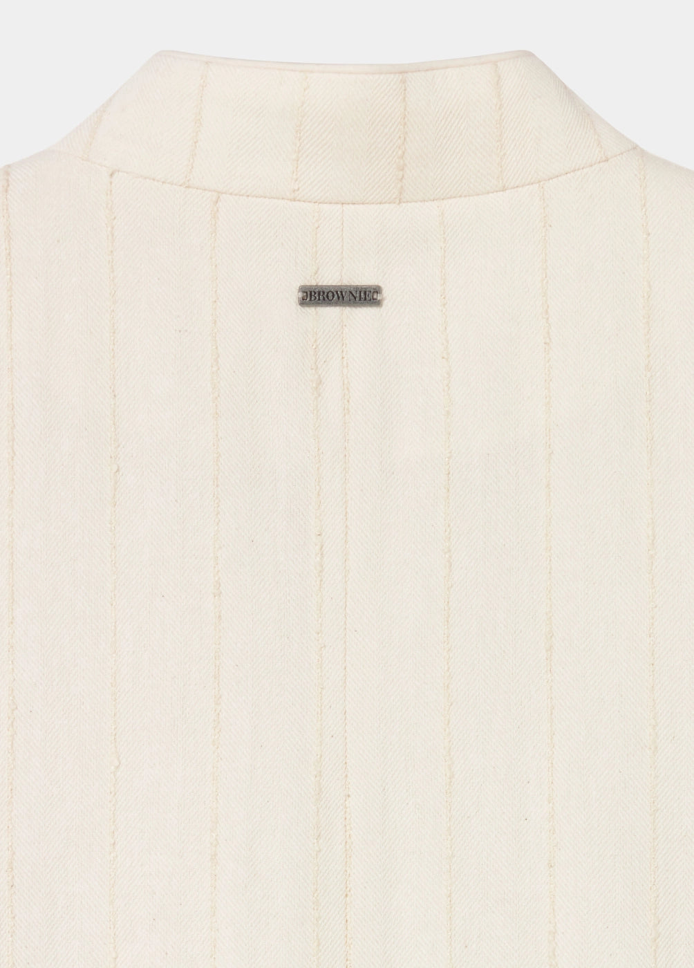 Chaqueta tejido textura y vivos