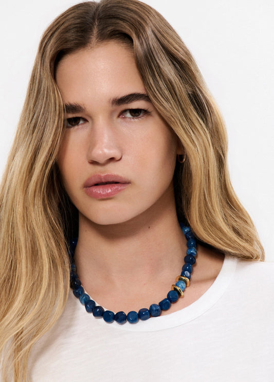 Collar bolas irregulares