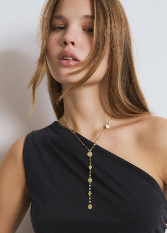 Collar colgante chapitas